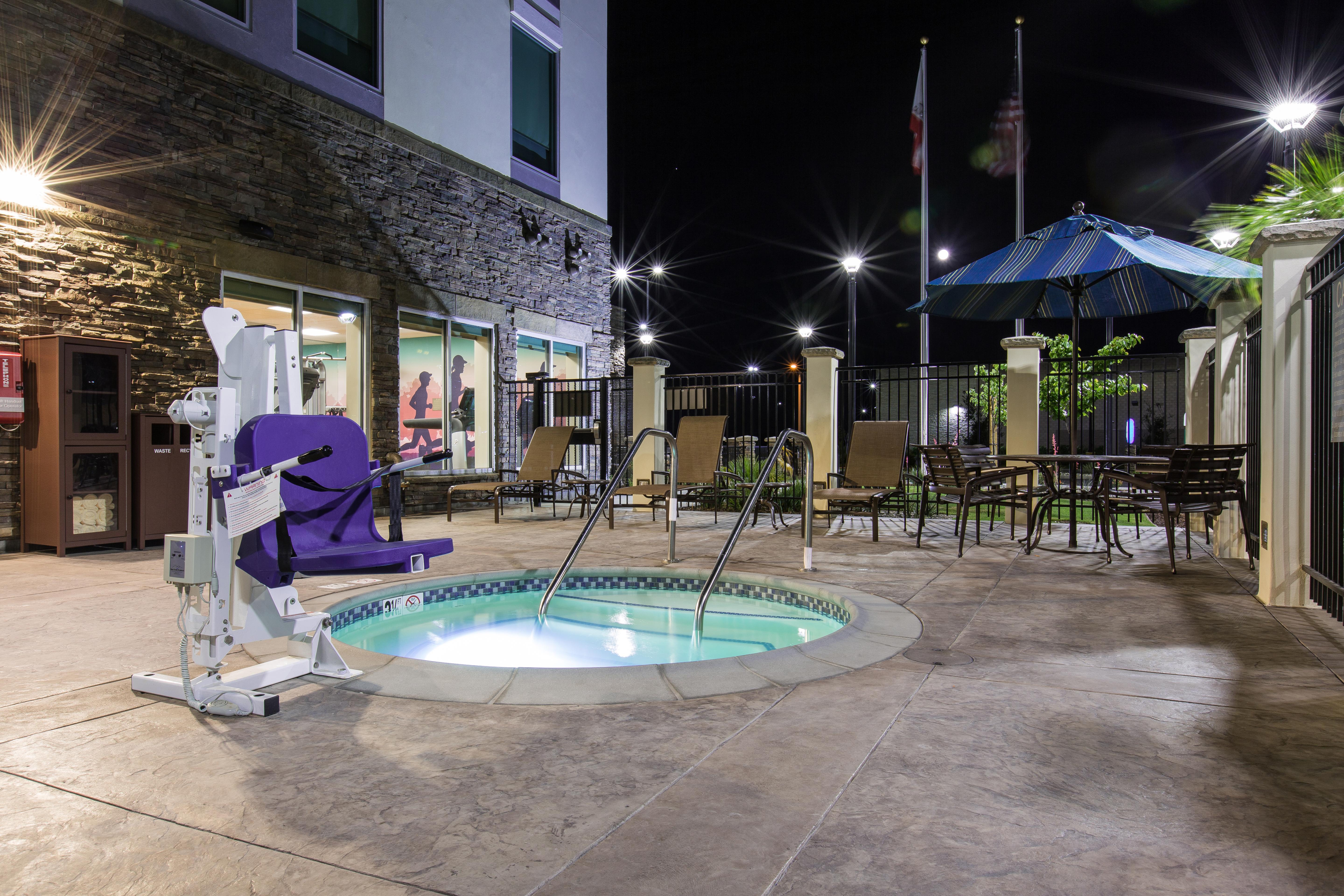Hyatt Place Delano Buitenkant foto